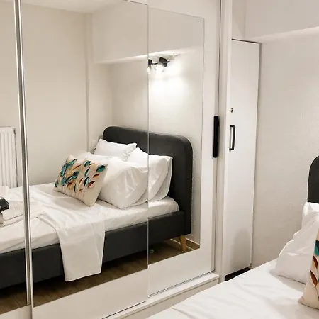 Urban Glow Loft Volos